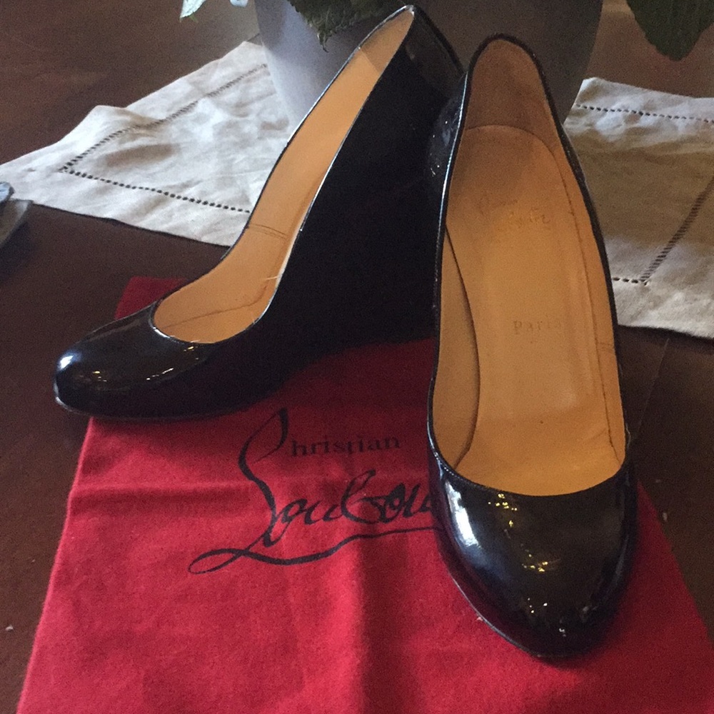 Christian Louboutin size 39